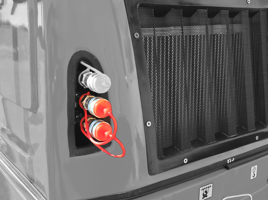 Double-acting rear hyd socket 11 & 12 series