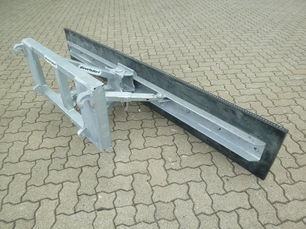 Gummiskrapa 260cm, manuellt vinklingsbar, Trima/SMS