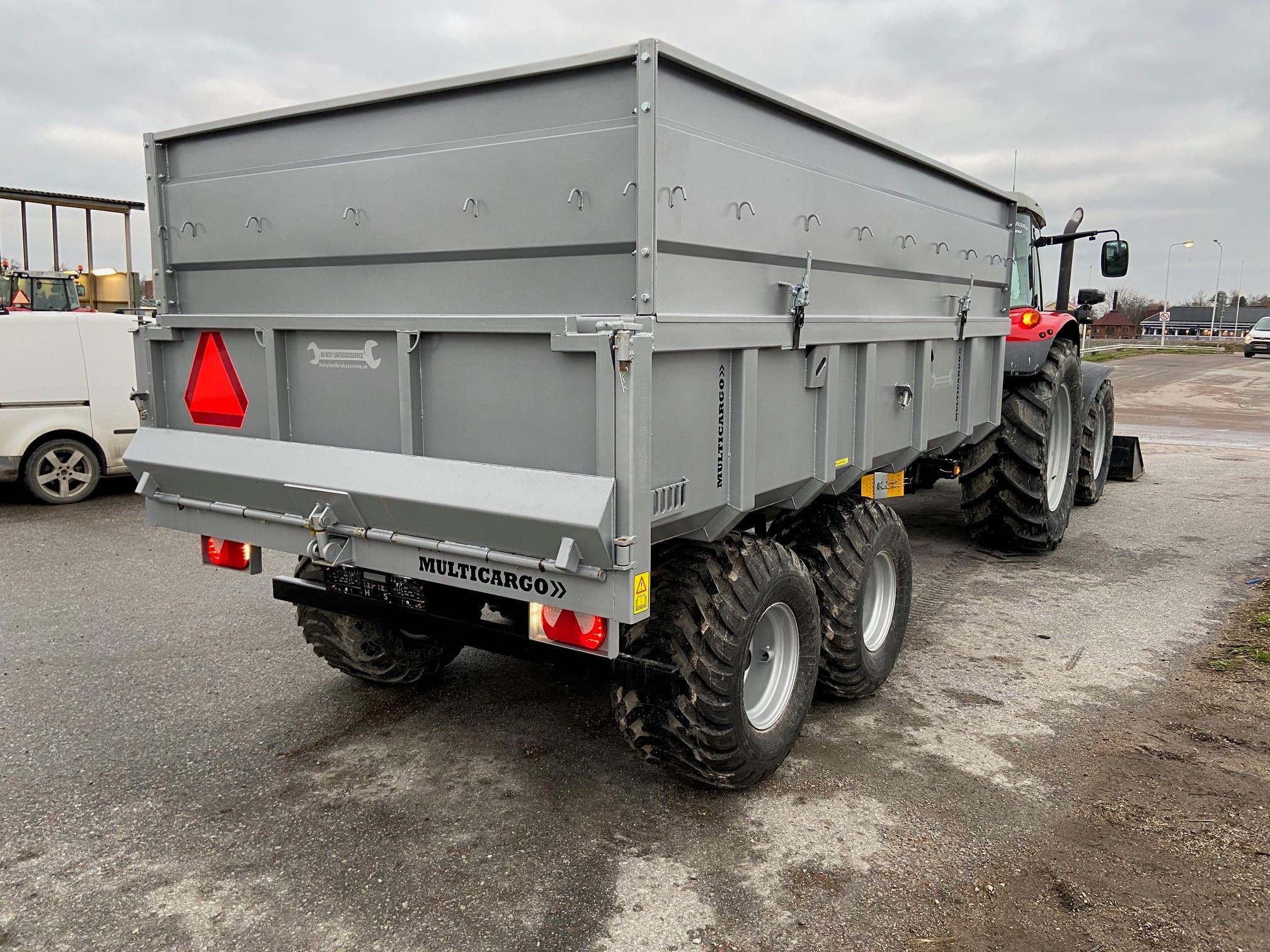 Dumpervagn Multicargo 11 Ton