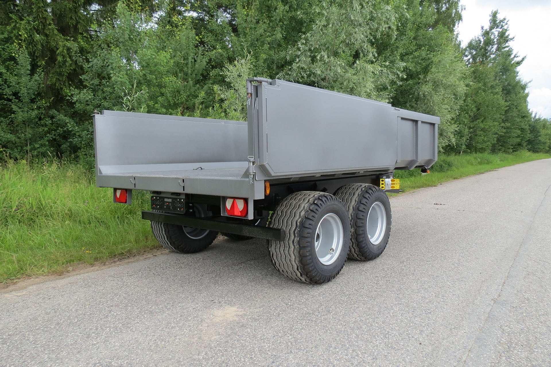 Dumpervagn Multicargo 9 Ton