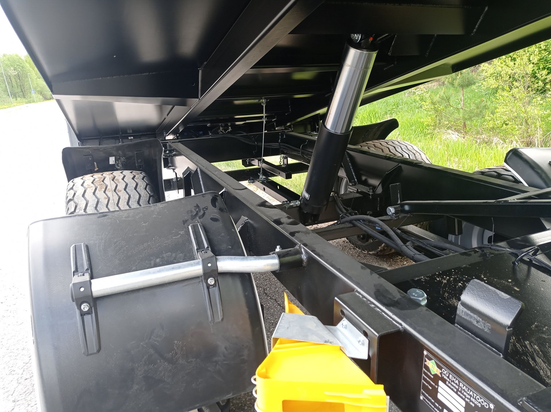 Multicargo Grävmaskinsdumper MCE9000