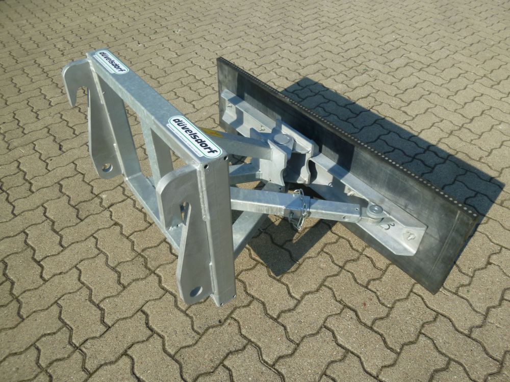 Gummiskrapa 130cm, manuellt vinklingsbar, Trima/SMS