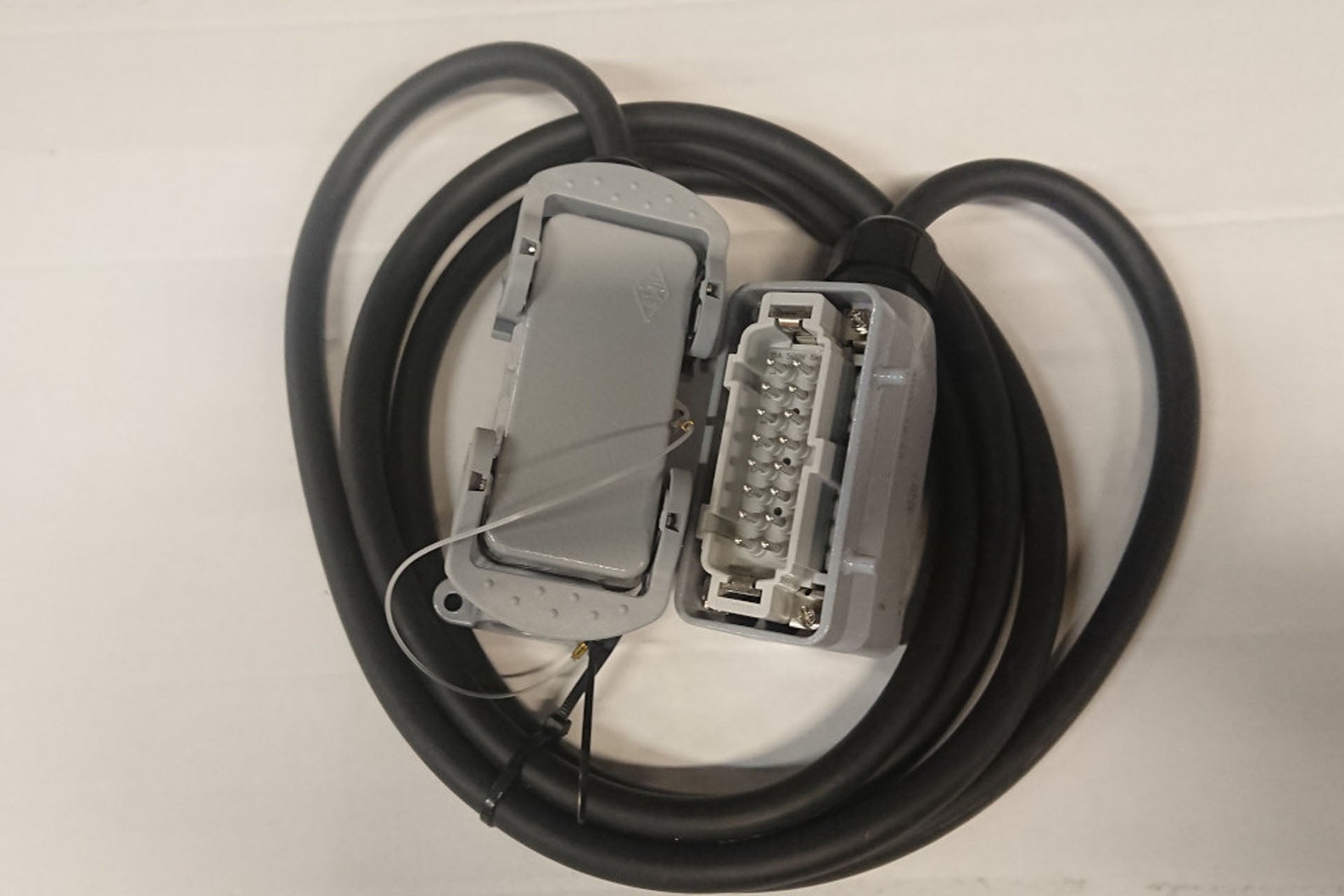 Extension cable V2 7m DS 2022