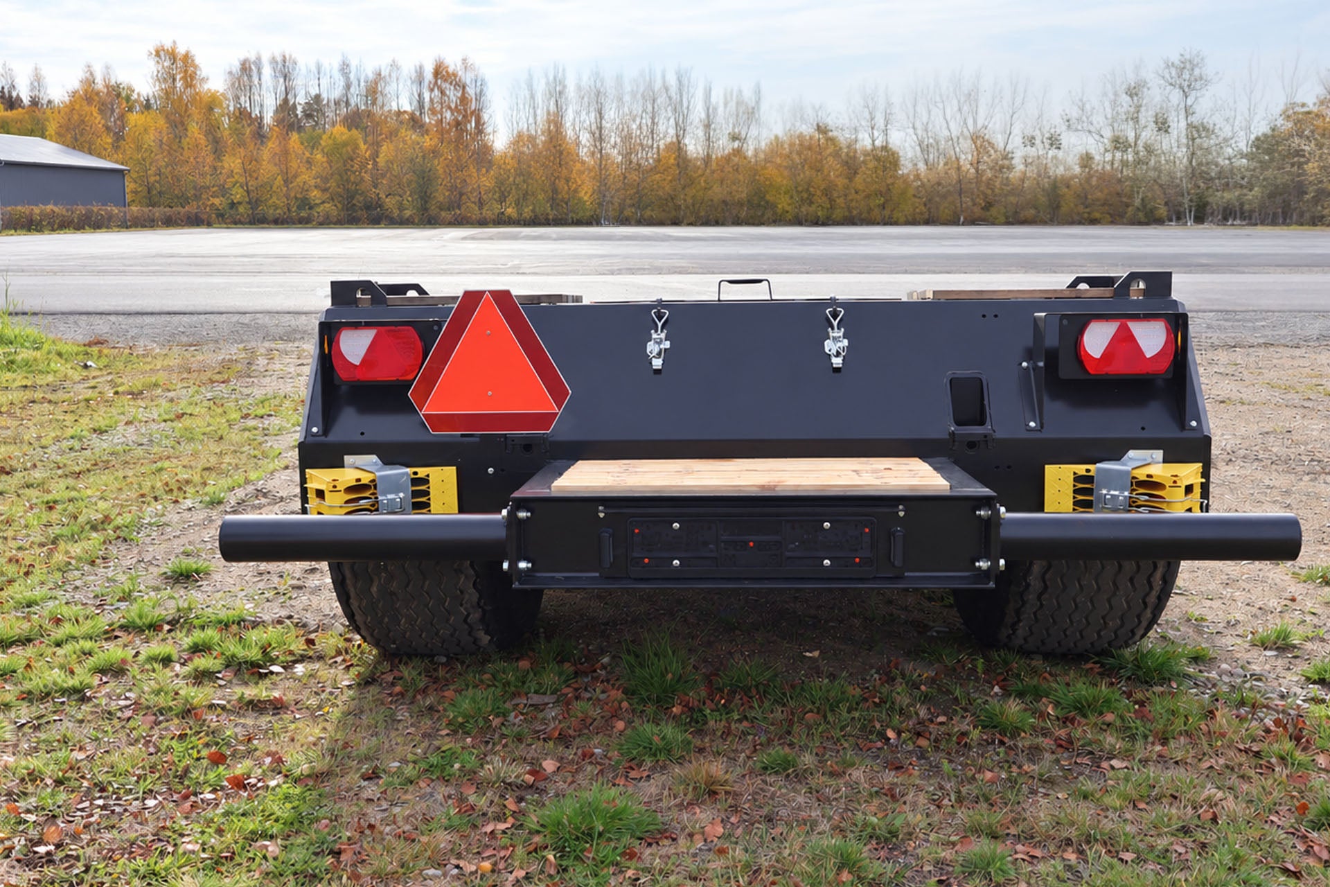 Maskintrailer Multicargo 10 Ton