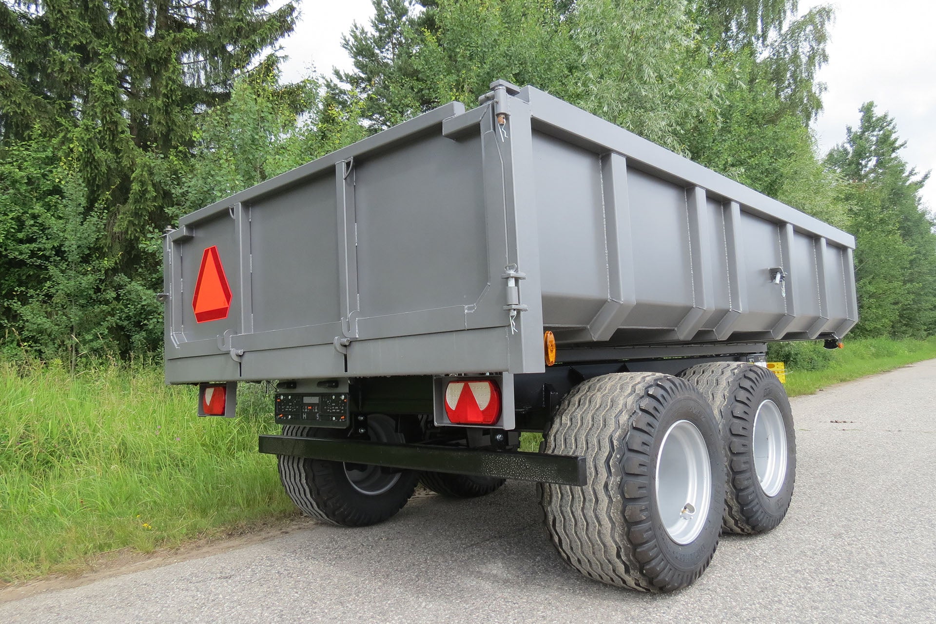 Dumpervagn Multicargo 11 Ton